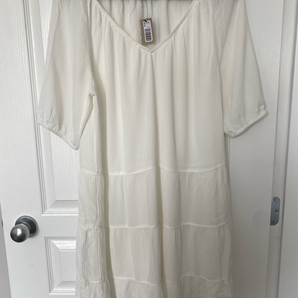 RW& CO Layered Hem Shift Dress / Cover Up (BNWT) - Size M - Picture 3 of 8